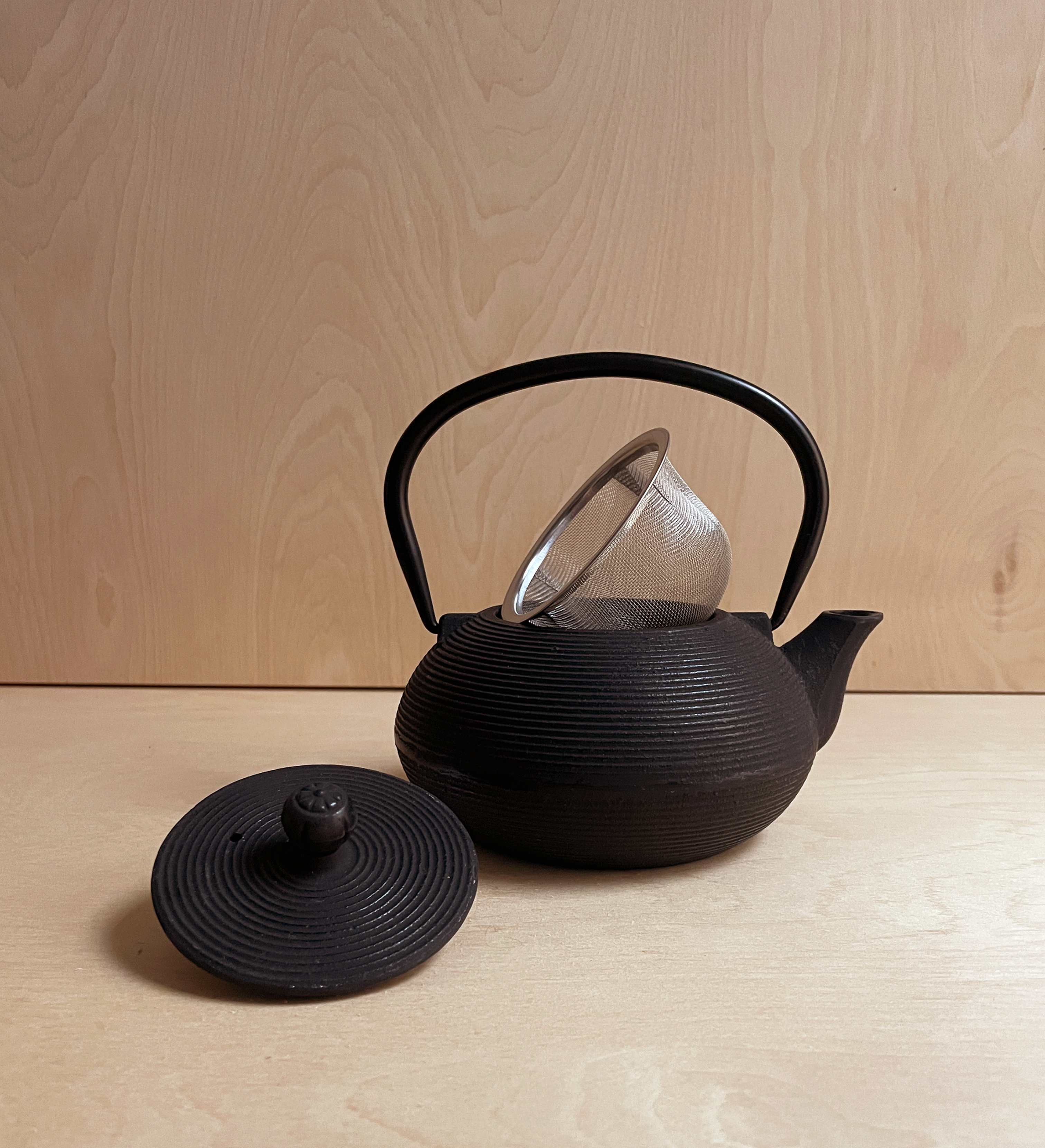 Cast Iron Teapot - Round